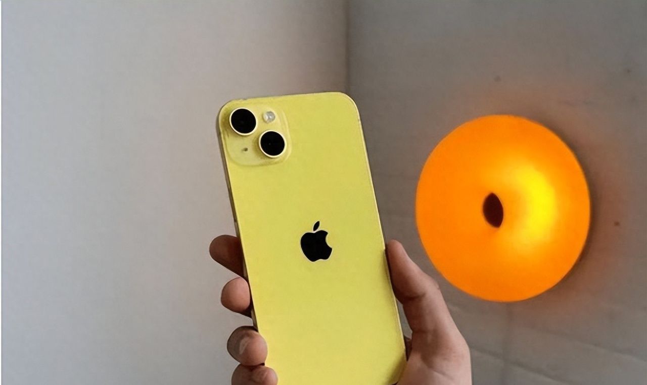 高手必知的iPhone四大隐私设置 如何隐藏应用或文件夹