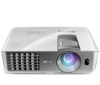 看我一部iPhone的钱组建一套110寸家庭影院