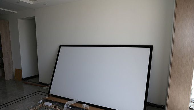 看我一部iPhone的钱组建一套110寸家庭影院