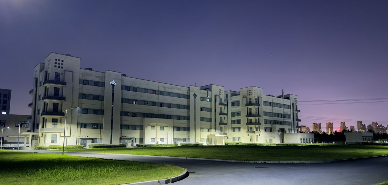 iPhone 16 Pro调色盘完全指南:让每一张照片都成为壁纸级作品