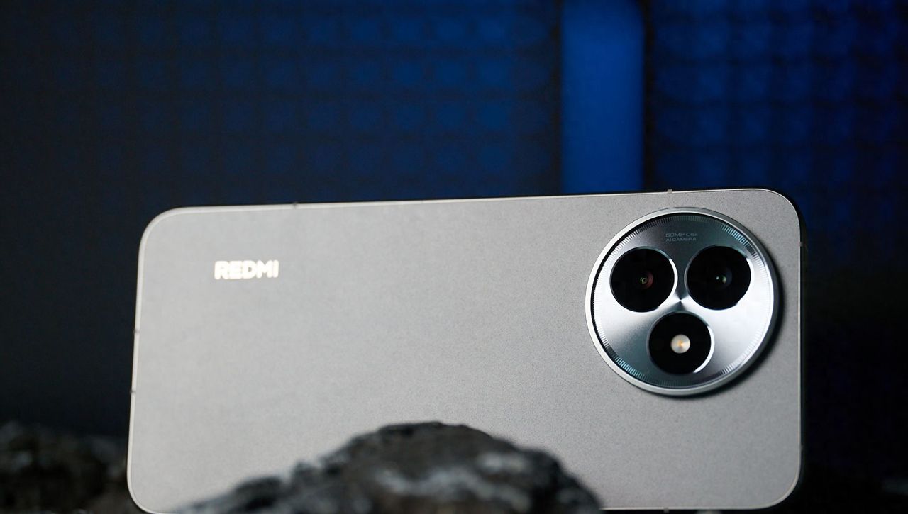 REDMI K80 至尊版评测：除了性能，这些方面也更旗舰了