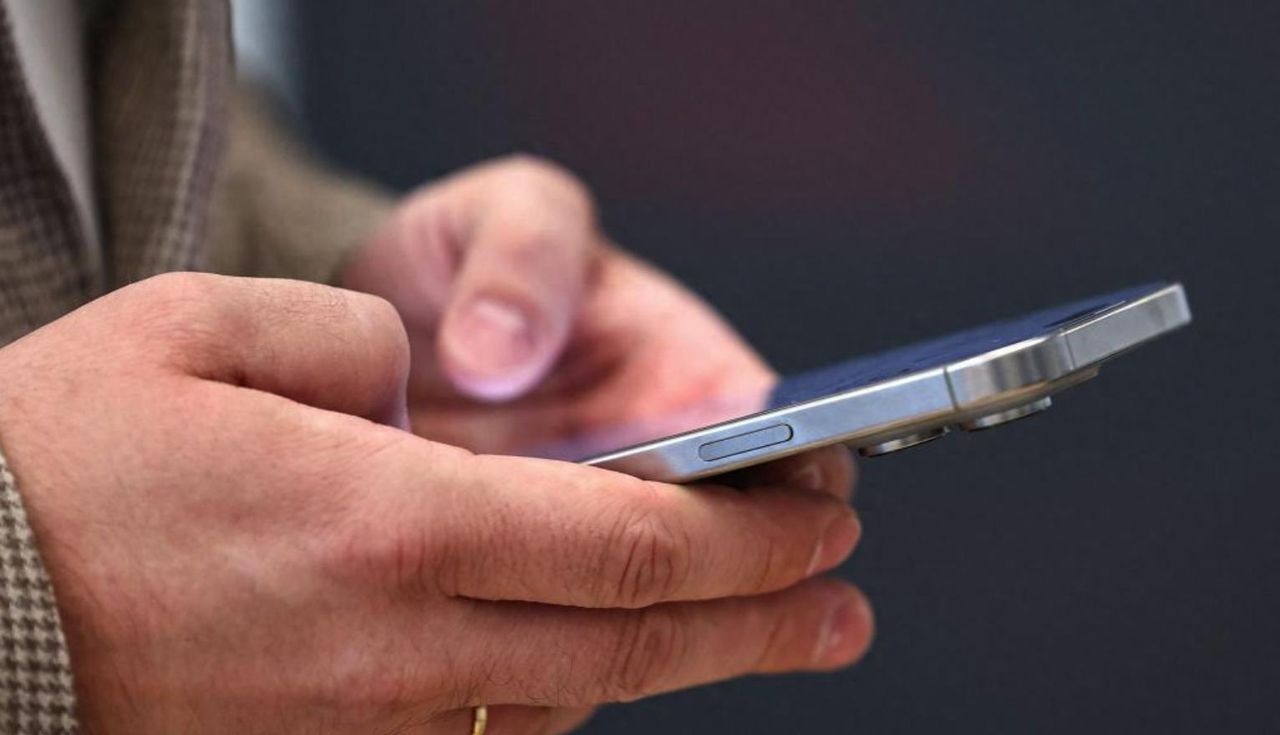 iPhone正在偷偷监视你?教你三招关闭追踪功能,保护隐私不被出卖