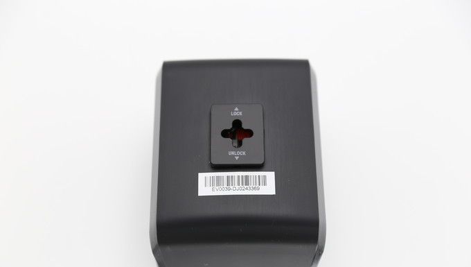 看我一部iPhone的钱组建一套110寸家庭影院