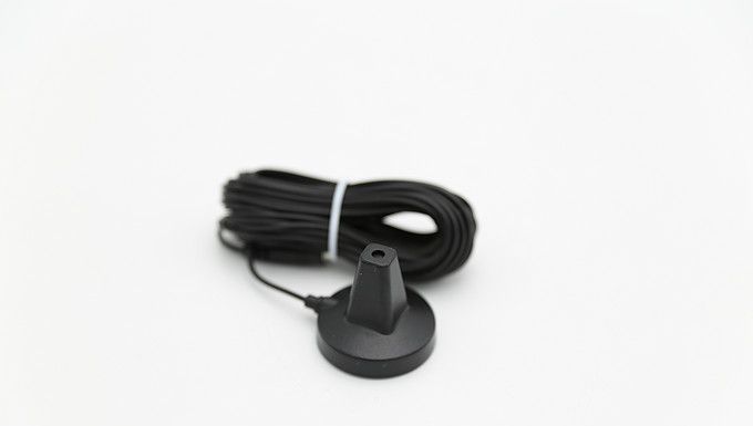 看我一部iPhone的钱组建一套110寸家庭影院