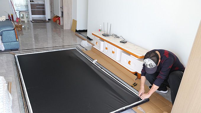 看我一部iPhone的钱组建一套110寸家庭影院