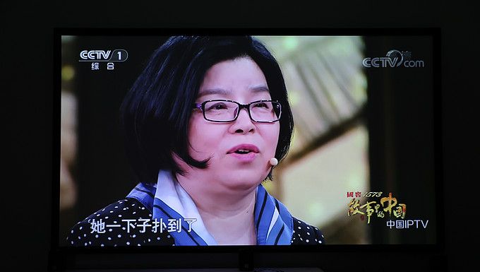 看我一部iPhone的钱组建一套110寸家庭影院