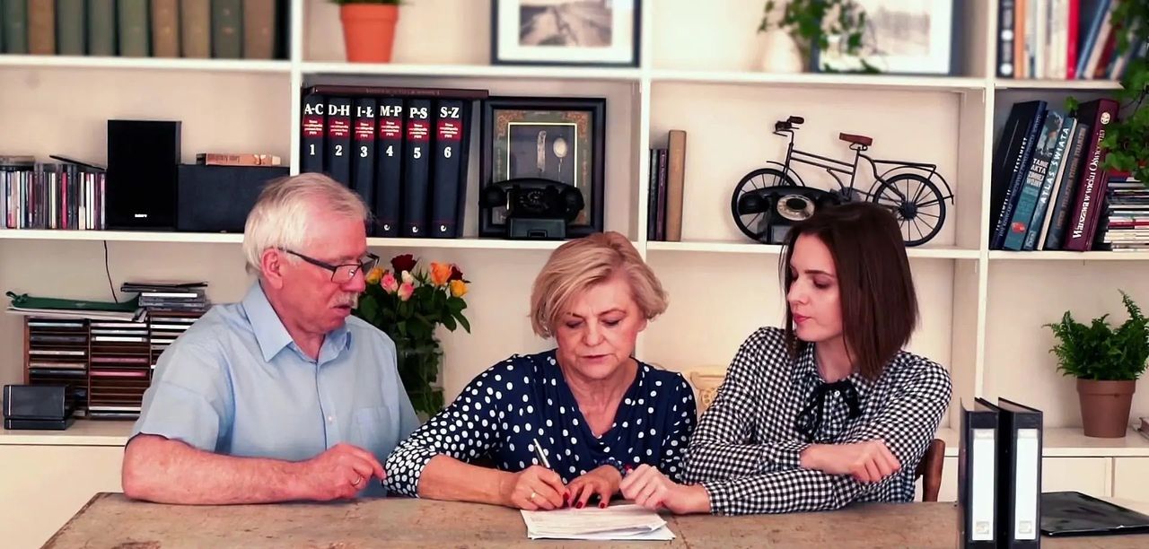 2025年养老金新玩法，用AI定制终身收入，靠谱吗？ 2025年养老金大变革，AI算法能算出你退休后每月领多少钱