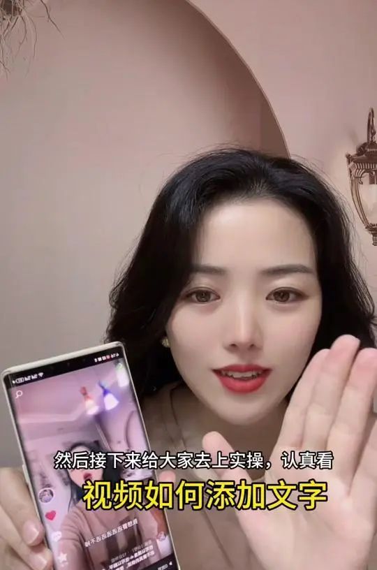 超简单!教你给视频添加文字