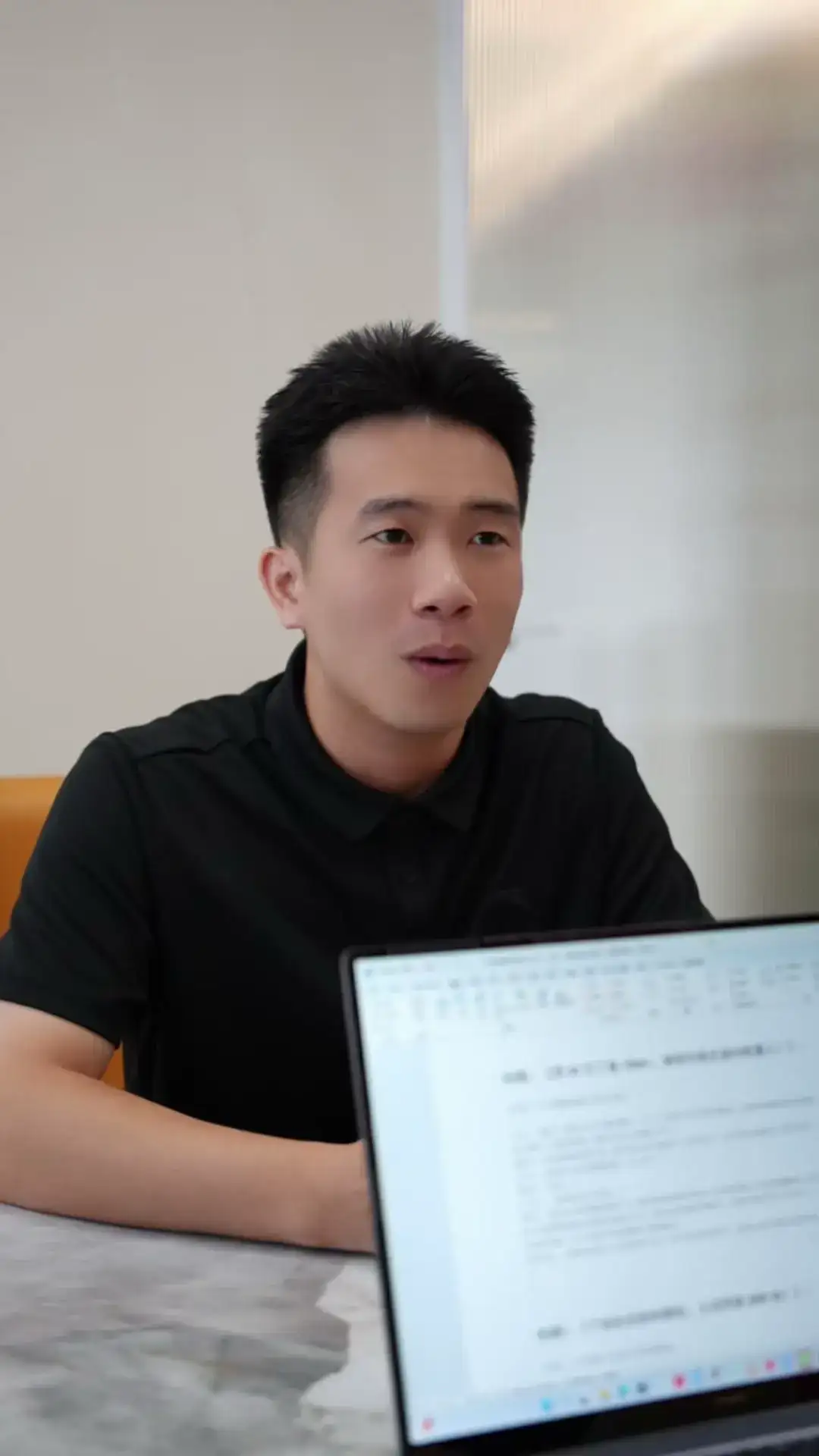 #Ai生成爆文版权归谁?