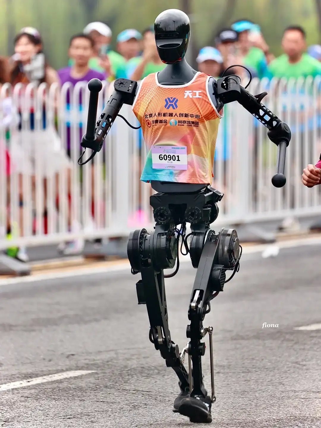 📷｜亦庄机器人半马赛