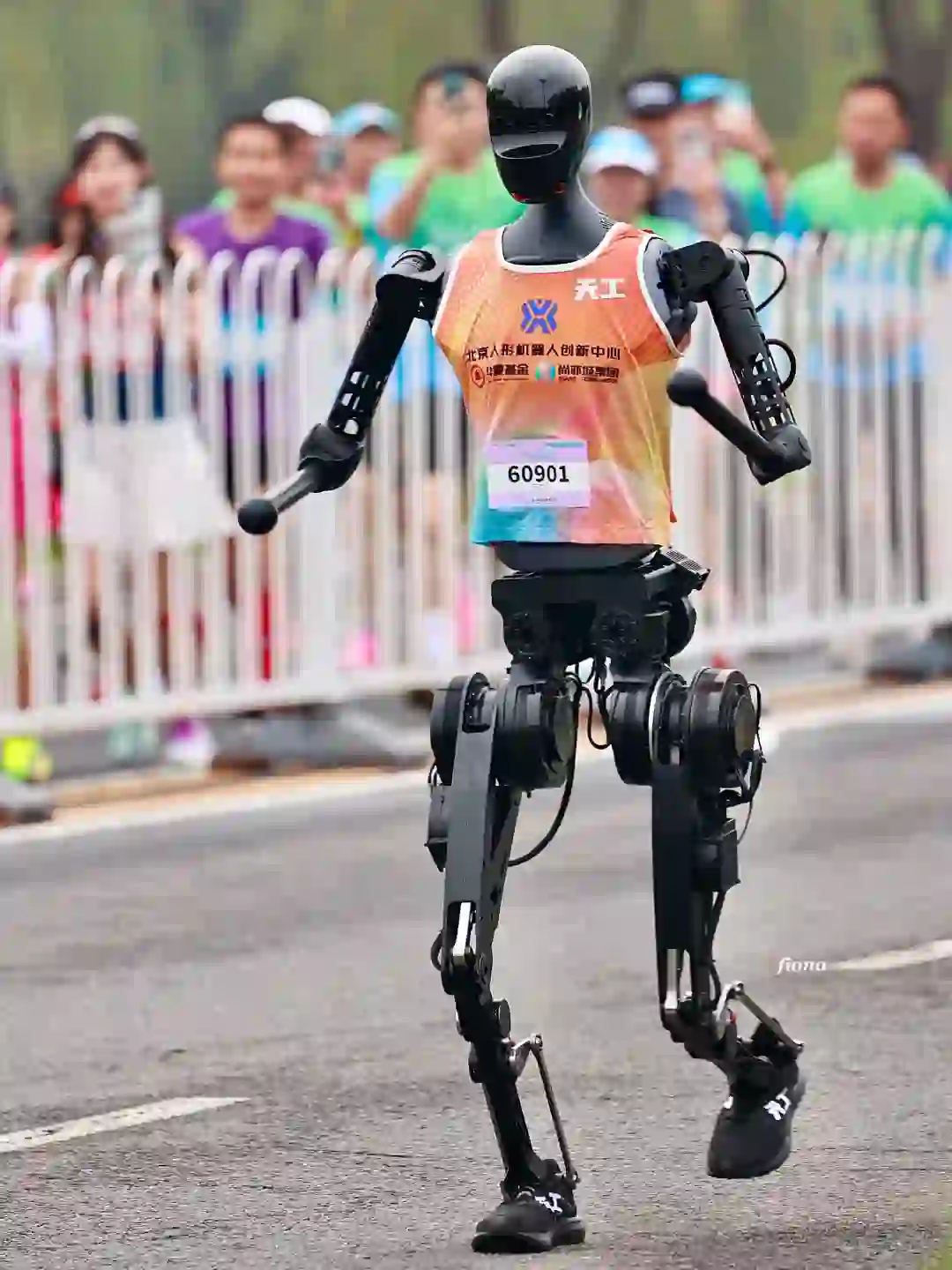 📷｜亦庄机器人半马赛