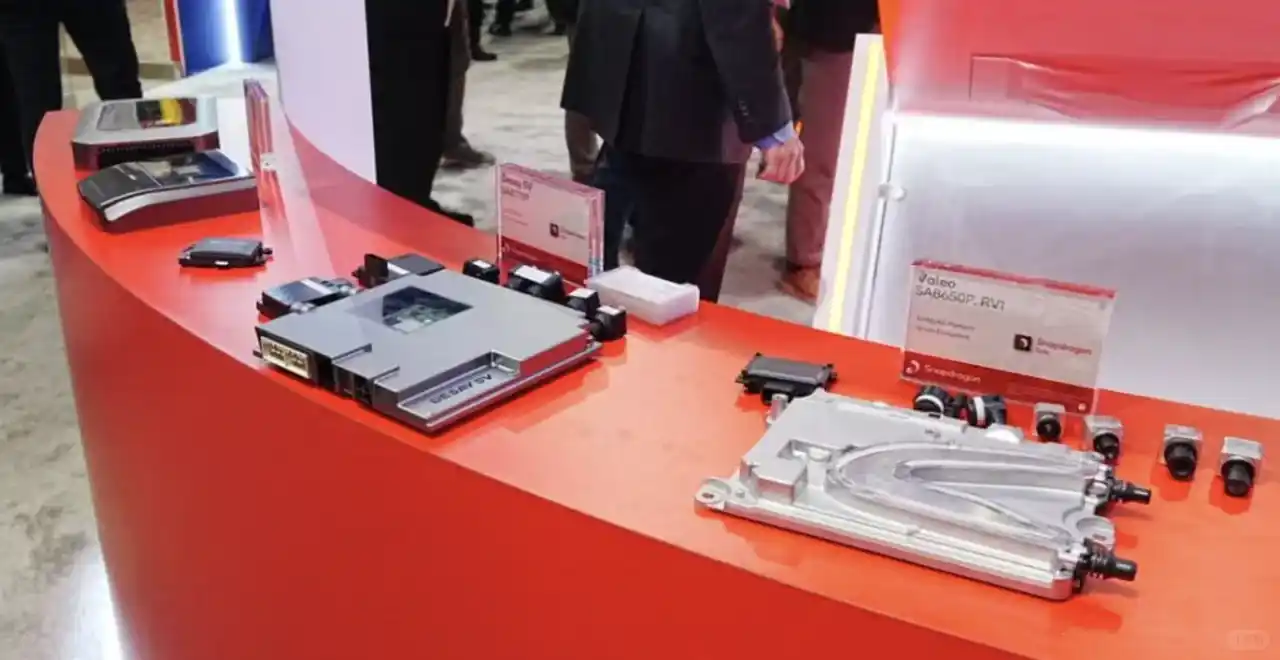 高通CES展示：AI的未来还是过渡？